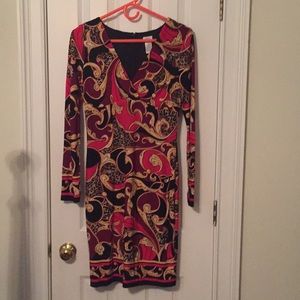 Cache dress size 4. Colors are red, gold, & black